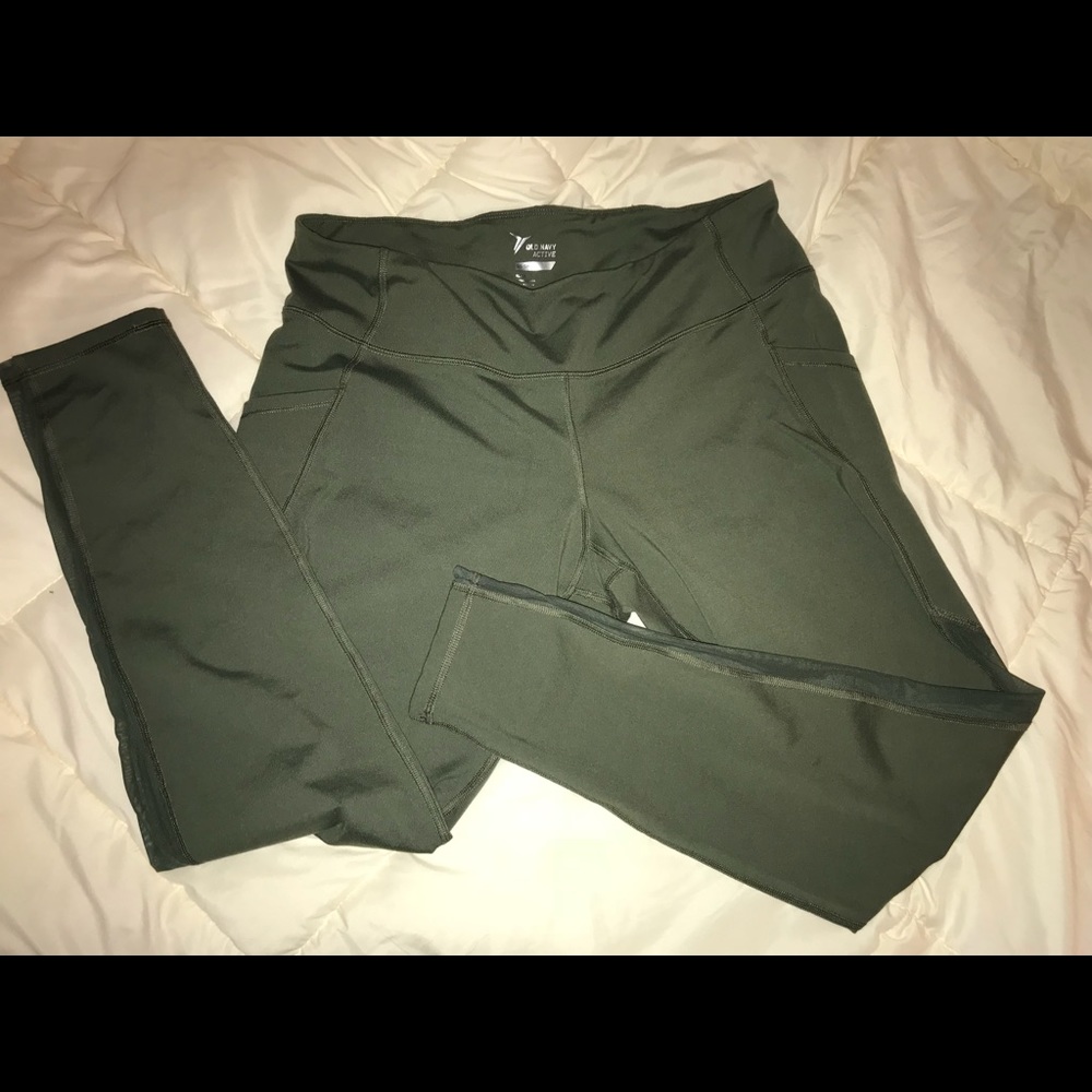 Army Green Athletic Leggings with pockets & sheer